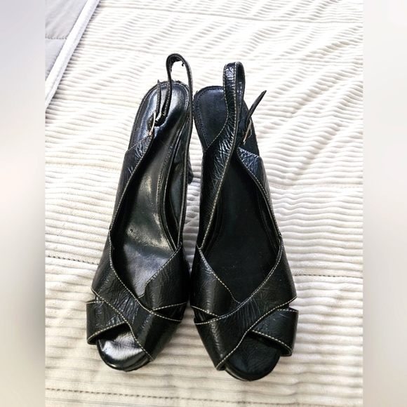 Ann Taylor LOFT Elegant Black Women's Slingback Heels Size 7 1/2 - Picture 1 of 6